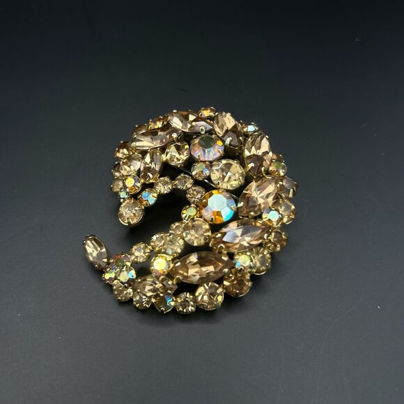 Vintage Rhinestone Brooch – Likely 1960s–1970s – Juliana / Sherman Style - Picture 4 of 10